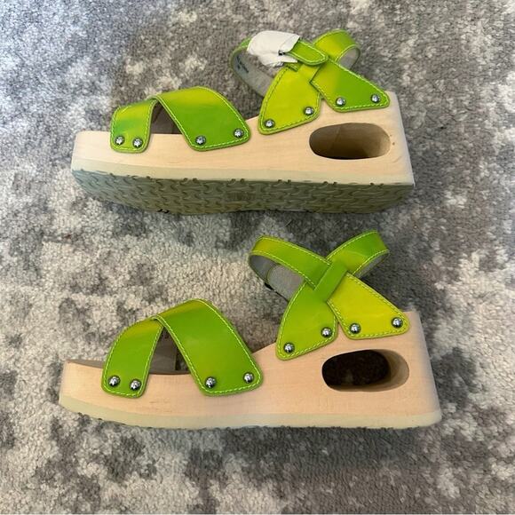 JEFFREY CAMPBELL Spiced Wood Wedge Sandals Lime Green - Picture 3 of 8